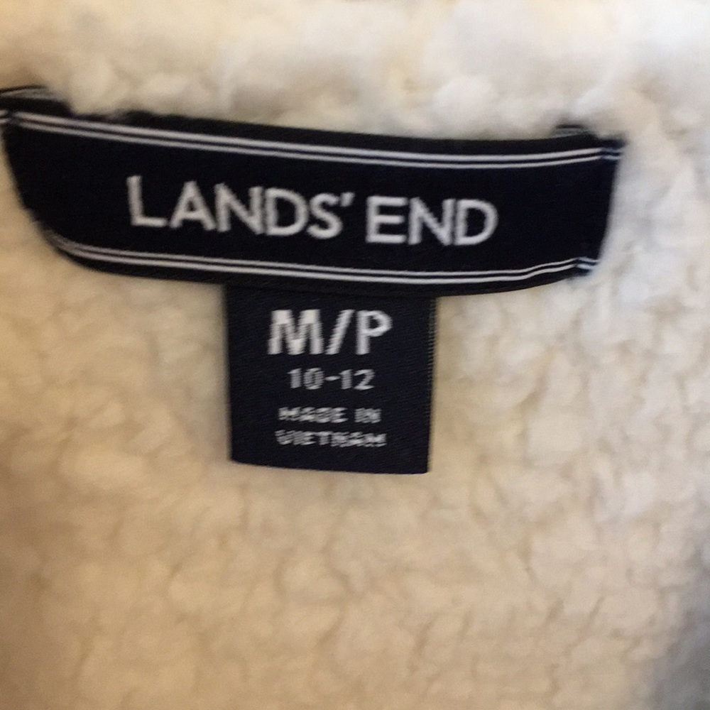 NWOT. Lands End Sherpa Jacket - Picture 4 of 7